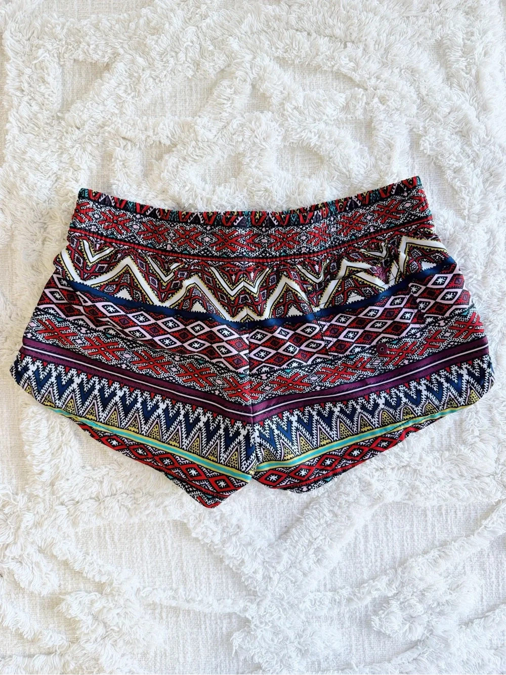 Billabong Girl’s M Multicolor Tribal Aztec Print Beach Board Shorts